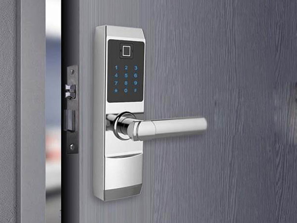 大余24小时上门开锁公司